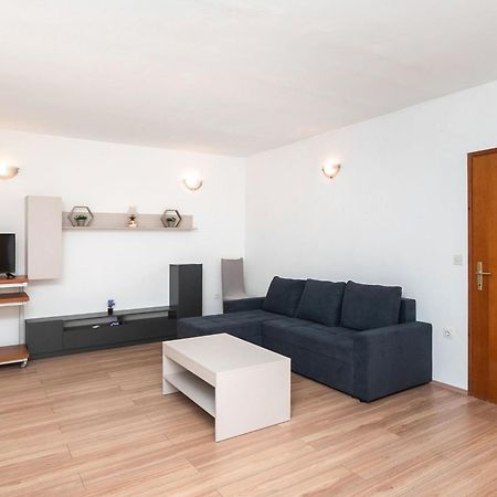 Apartment Ljuba Primosten Luaran gambar