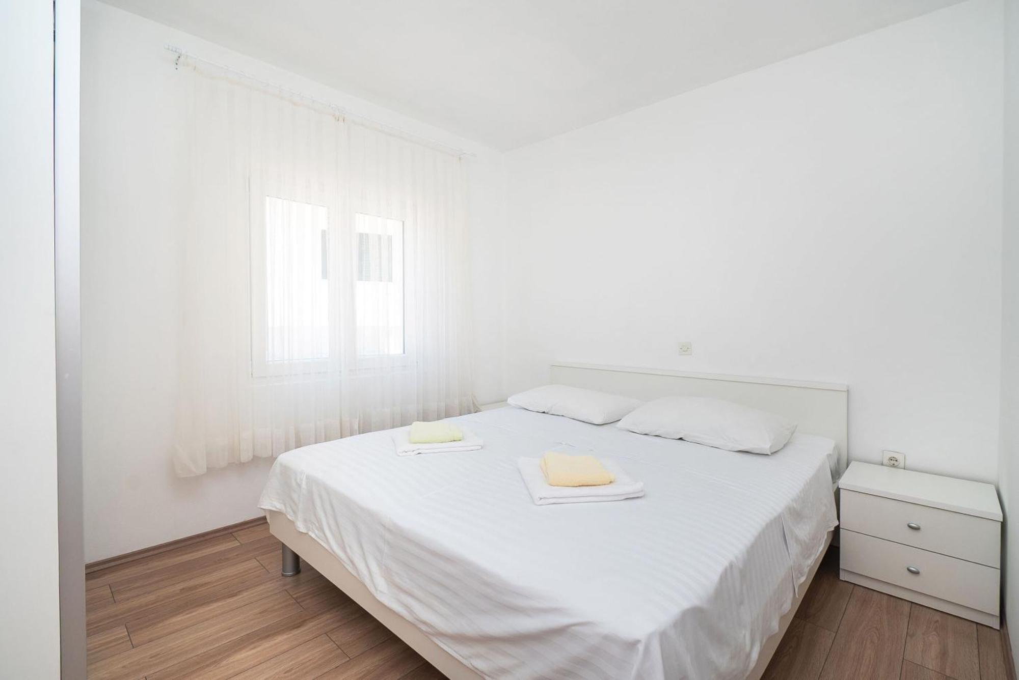 Apartment Ljuba Primosten Luaran gambar