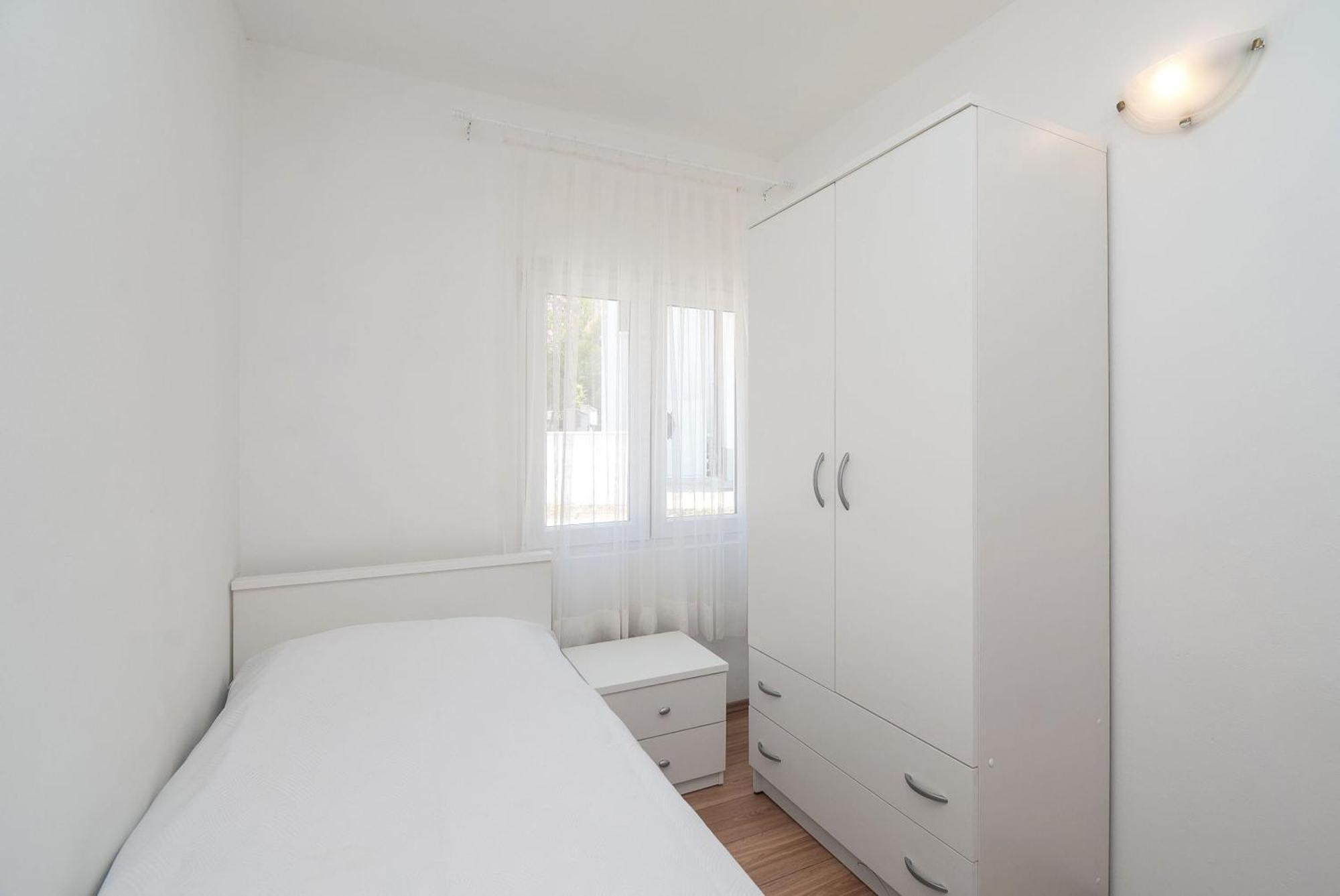 Apartment Ljuba Primosten Luaran gambar